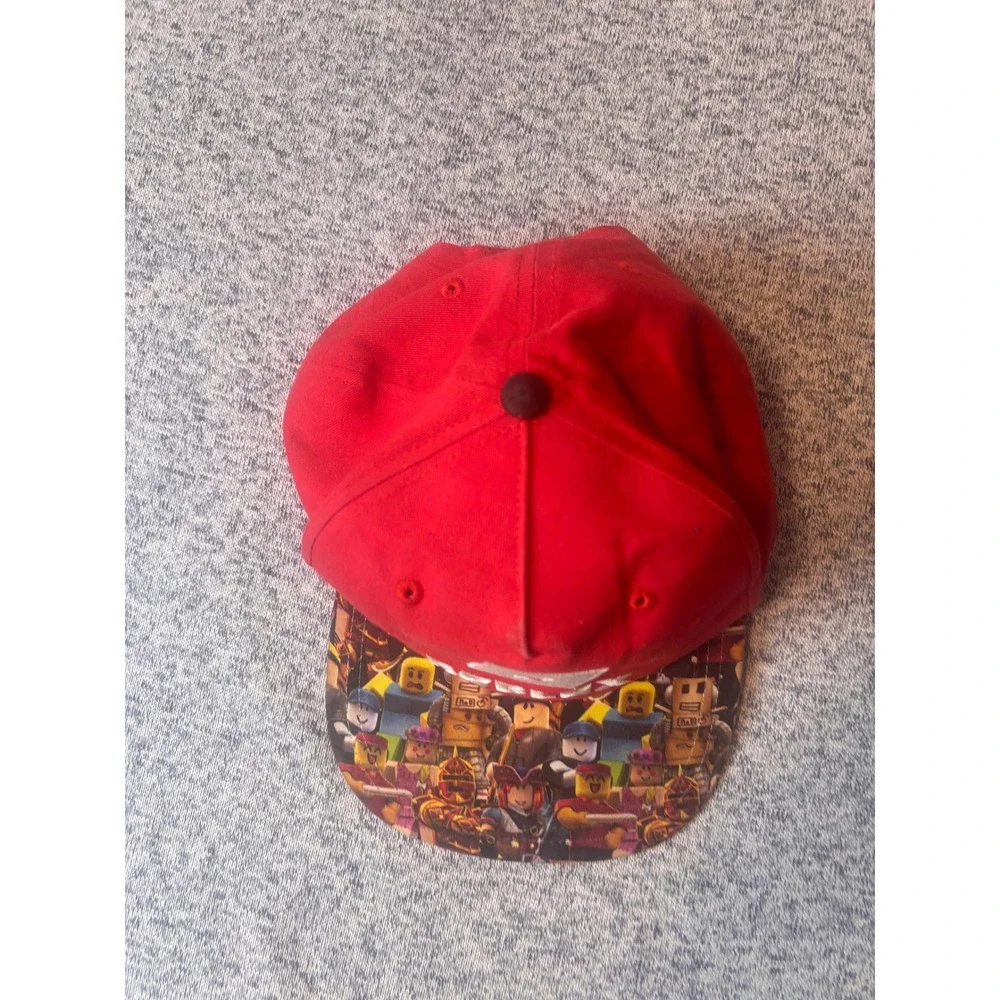 Roblox Snapback Hat Youth OSFM Red Character Print Flat Brim Cap RN115665
